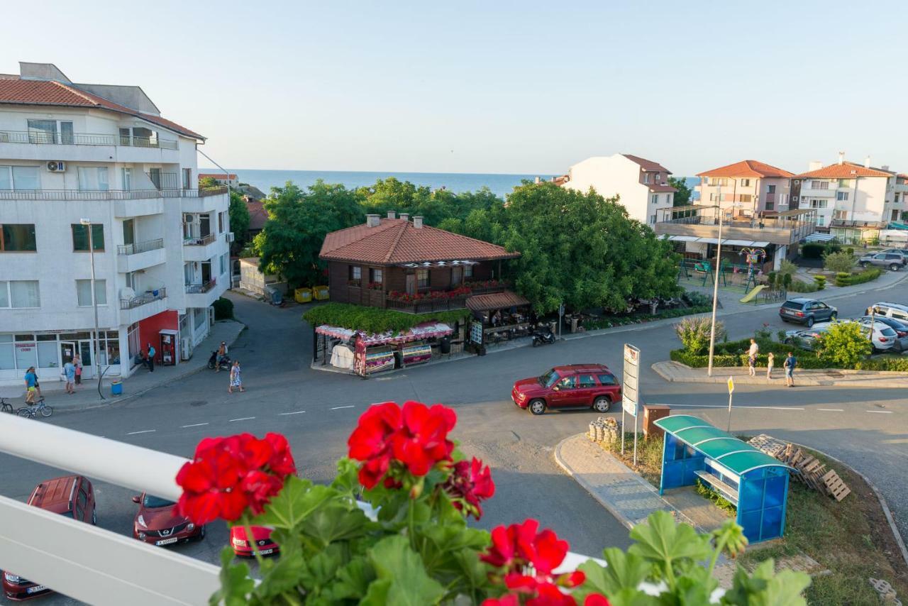 Hiora Apartments Vasiliko Tsarevo Exterior foto